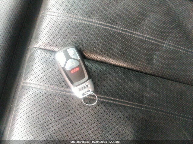 WAUFNCF54JA070769 Audi A5 2.0t Premium