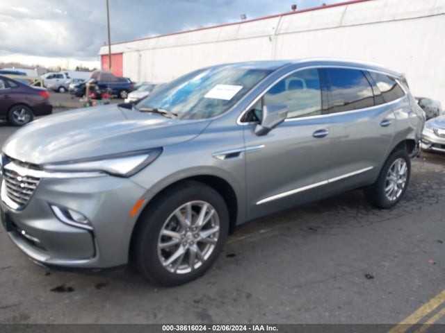 Buick Enclave Premium Awd 2023 5GAEVBKW5PJ186340 Image 2