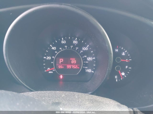 KIA SOUL + 2017 KNDJP3A55H7419007 Image 7