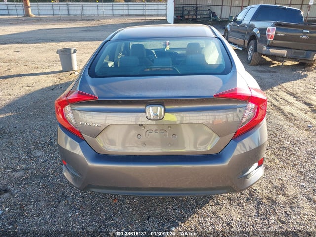 Honda Civic Lx 2018 19XFC2F53JE008943 Image 16