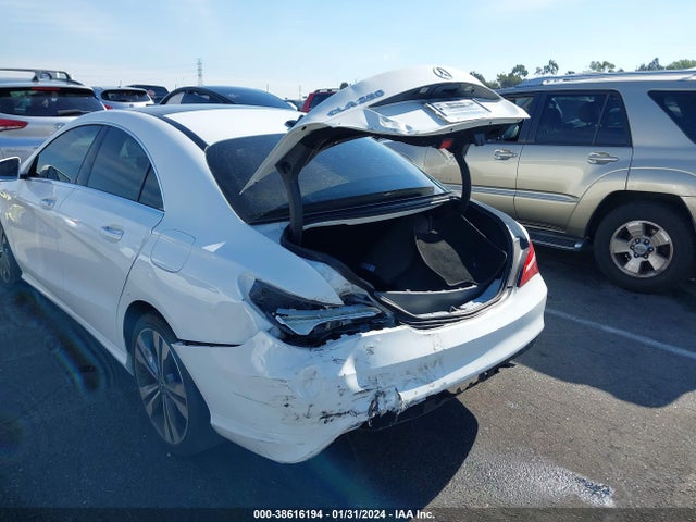 Mercedes-Benz CLA 250 2018 WDDSJ4EB4JN668224 Image 6