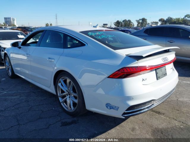 2021 AUDI A7 SPORTBACK WAUTPBF28MN068257 Photo 2