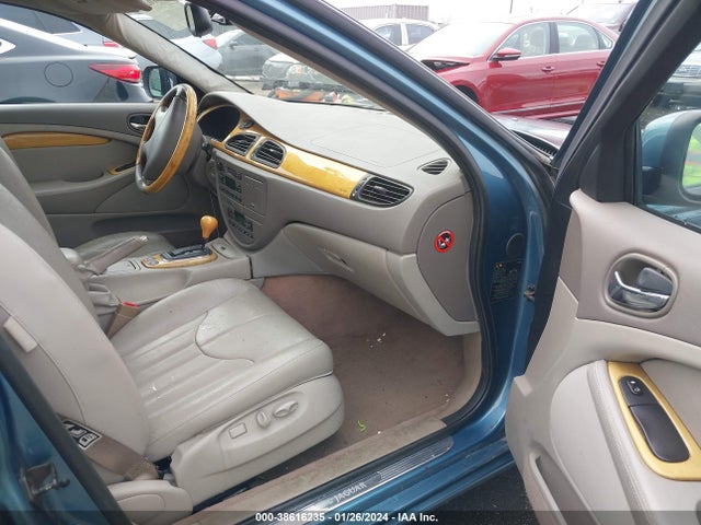 2001 JAGUAR S-TYPE SAJDA01C71FL82549 Photo 4