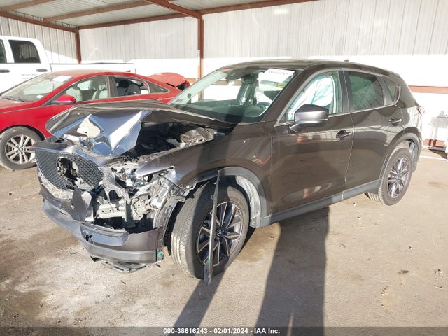 Mazda Cx-5 Touring 2018 JM3KFACM8J1337594 Image 2