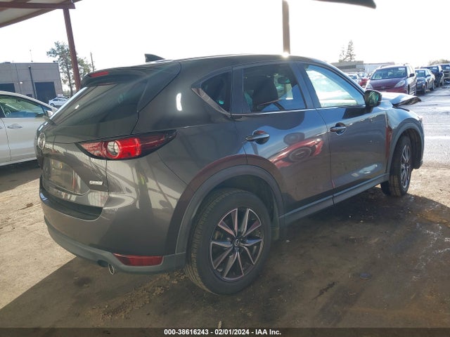 Mazda Cx-5 Touring 2018 JM3KFACM8J1337594 Image 4