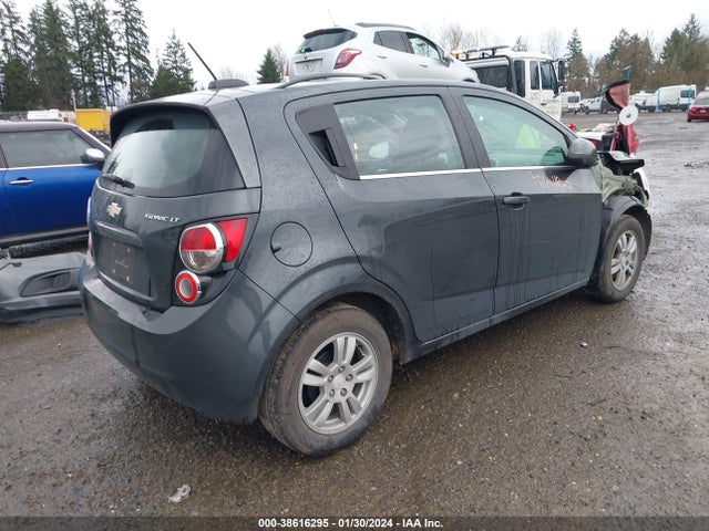 Chevrolet Sonic Lt Auto 2016 1G1JC6SG5G4146253 Image 4