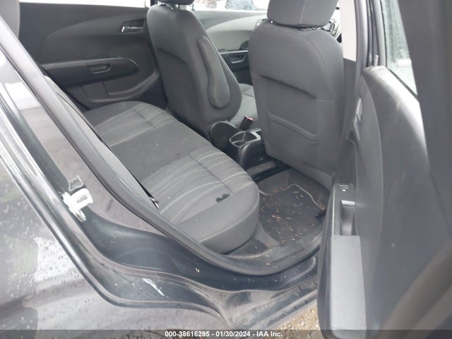 Chevrolet Sonic Lt Auto 2016 1G1JC6SG5G4146253 Image 8