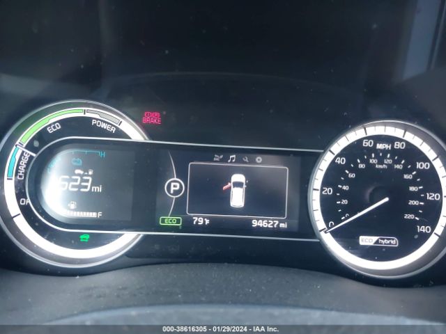 KNDCB3LC6K5243641 KIA NIRO LX