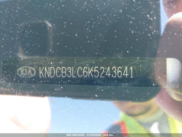 KNDCB3LC6K5243641 KIA NIRO LX