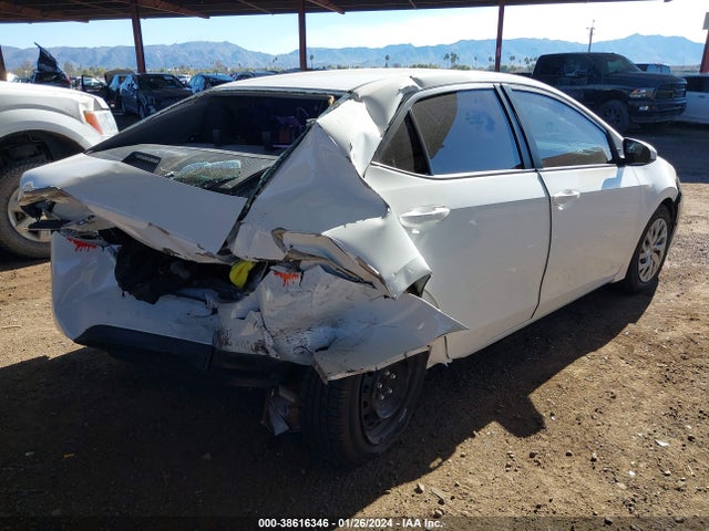 Toyota COROLLA LE 2017 5YFBURHEXHP582756 Image 4