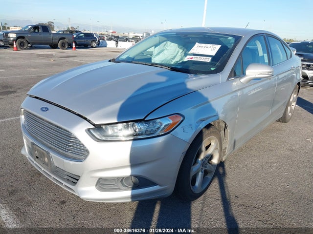 3FA6P0HD1GR124386 Ford FUSION SE