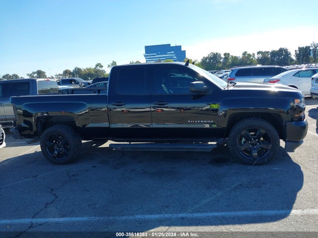 Chevrolet Silverado 1500 Wt 2018 1GCRCNEH7JZ249774 Image 13