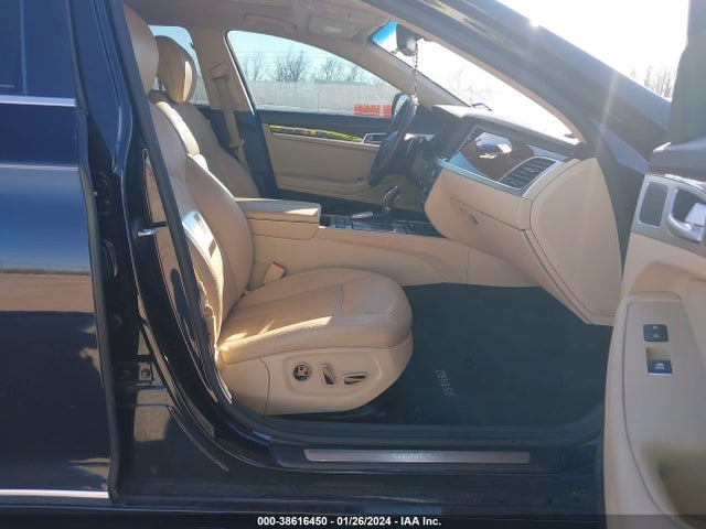 Genesis G80 3.8 2017 KMHGN4JE3HU171567 Image 5