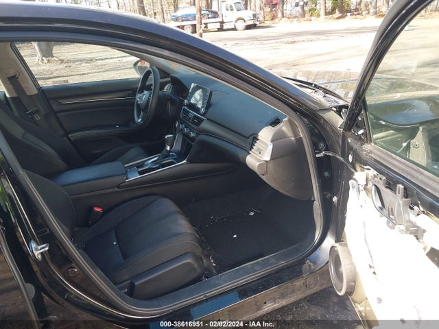 Honda ACCORD EX 2018 1HGCV1F45JA106732 Image 5