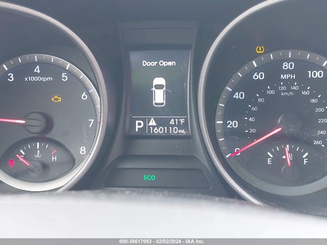 2015 HYUNDAI SANTA FE SPORT 2.4L VIN: 5XYZU3LB4FG248751