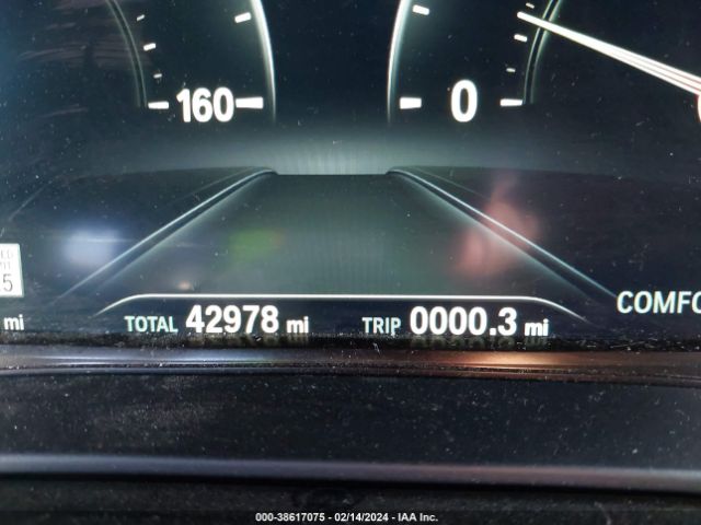 WBAJE5C59KG919920 BMW 540I