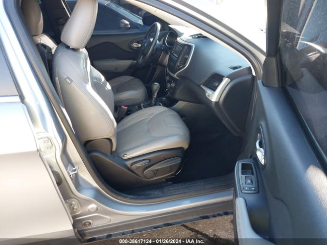 1C4PJMCB4EW227499 Jeep Cherokee Latitude