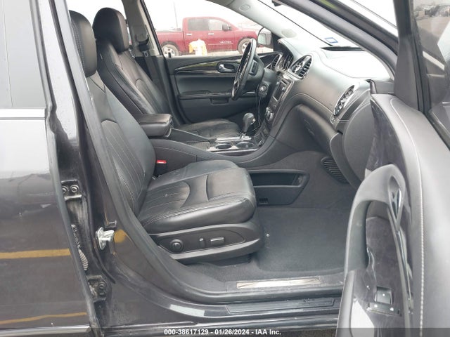 Buick Enclave Leather 2017 5GAKRBKD1HJ256164 Image 5