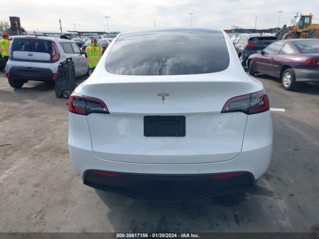5YJYGDED0MF163000 Tesla Model Y Standard Range Rear-wheel Drive