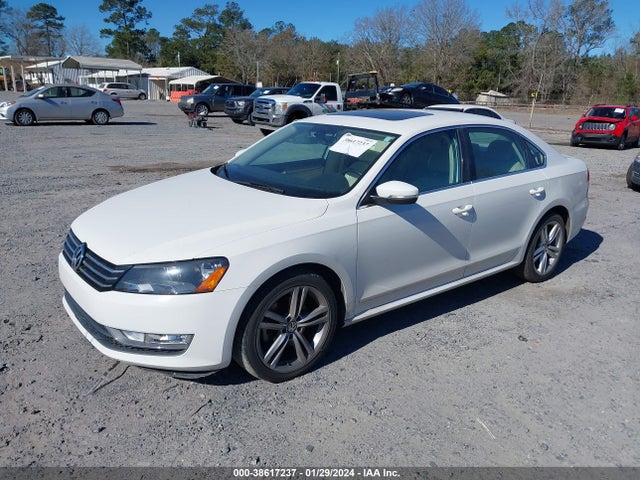 1VWBS7A3XFC041700 Volkswagen Passat 1.8t Se