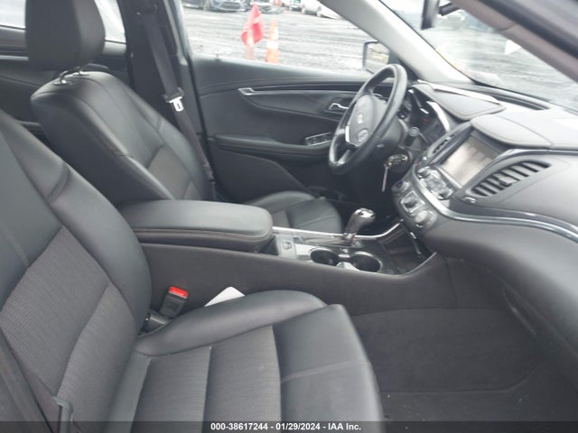 Chevrolet IMPALA 1LT 2017 2G1105SA4H9178401 Image 5