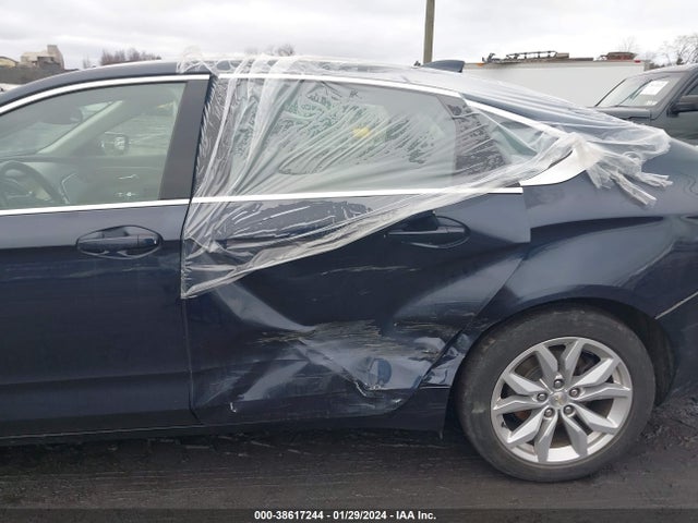 Chevrolet IMPALA 1LT 2017 2G1105SA4H9178401 Image 6
