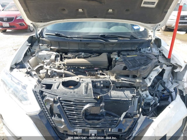 Nissan ROGUE SV 2018 5N1AT2MT0JC812549 Image 10