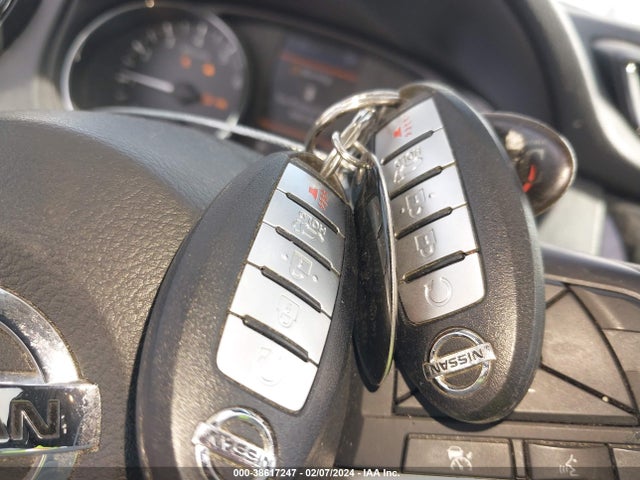 Nissan ROGUE SV 2018 5N1AT2MT0JC812549 Image 11