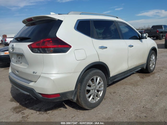 Nissan ROGUE SV 2018 5N1AT2MT0JC812549 Image 4