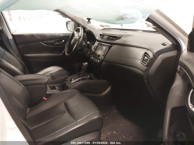2017 NISSAN ROGUE SL VIN: JN8AT2MV2HW278182
