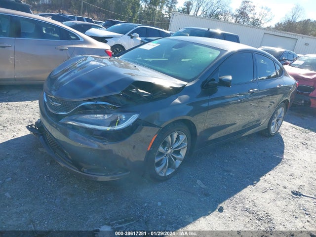 Chrysler 200 S 2015 1C3CCCBBXFN554912 Image 2