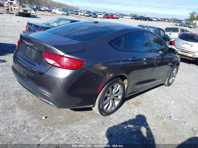 Chrysler 200 S 2015 1C3CCCBBXFN554912 Image 4