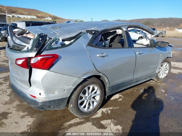 Chevrolet EQUINOX LS 2018 3GNAXHEV5JS579376 Image 4