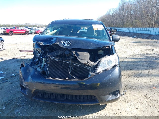 Toyota Sienna Le 8 Passenger 2015 5TDKK3DC3FS573411 Image 13