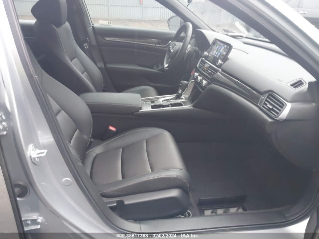 1HGCV1F33NA104636 Honda Accord Sport