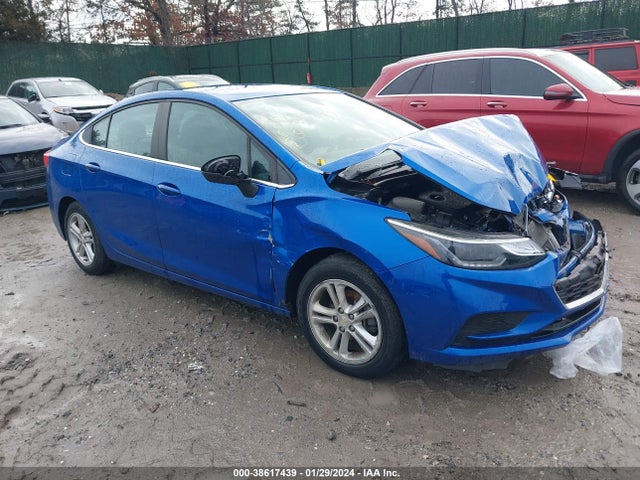 Chevrolet Cruze Lt Auto 2018 1G1BE5SM3J7103910 Image 1