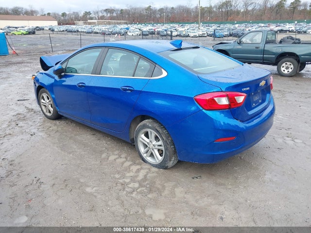 Chevrolet Cruze Lt Auto 2018 1G1BE5SM3J7103910 Image 3
