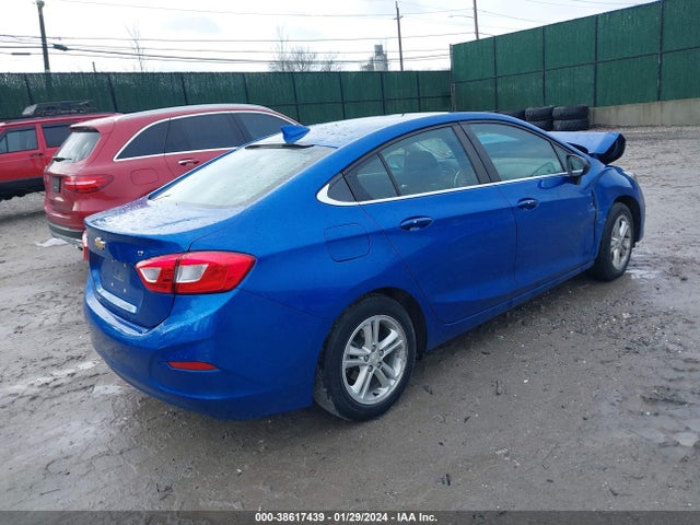 Chevrolet Cruze Lt Auto 2018 1G1BE5SM3J7103910 Image 4