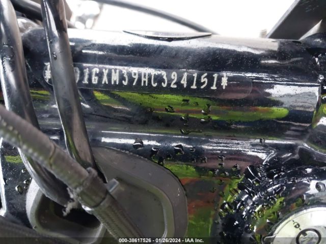 2017 HARLEY-DAVIDSON FXDB 1HD1GXM39HC324151 Photo 9