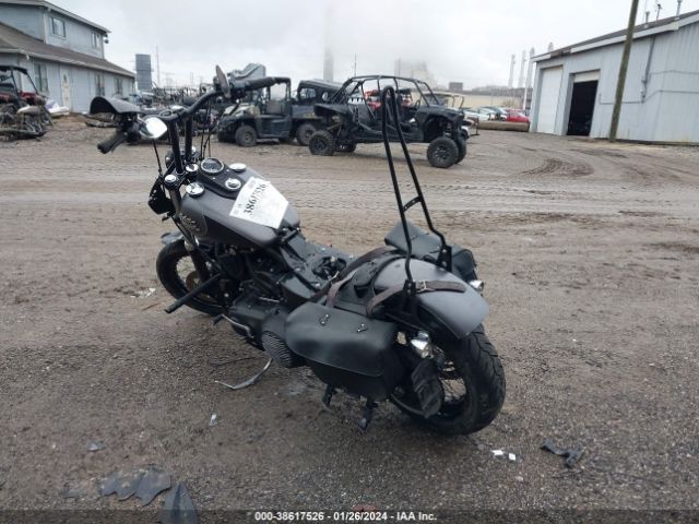 2017 HARLEY-DAVIDSON FXDB 1HD1GXM39HC324151 Photo 2