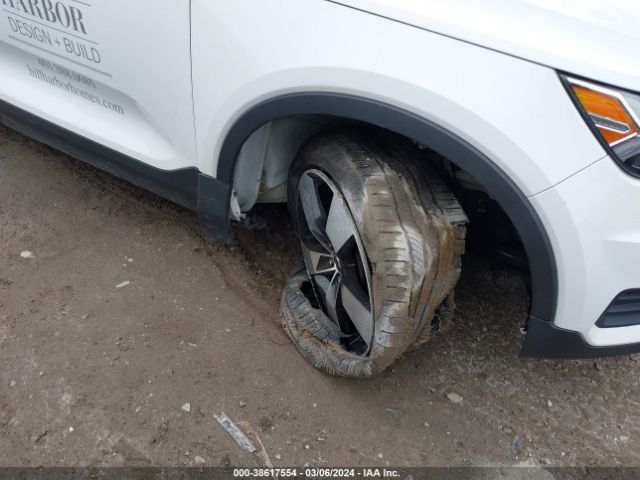 YV4162UK6L2204740 Volvo Xc40 T5 Momentum