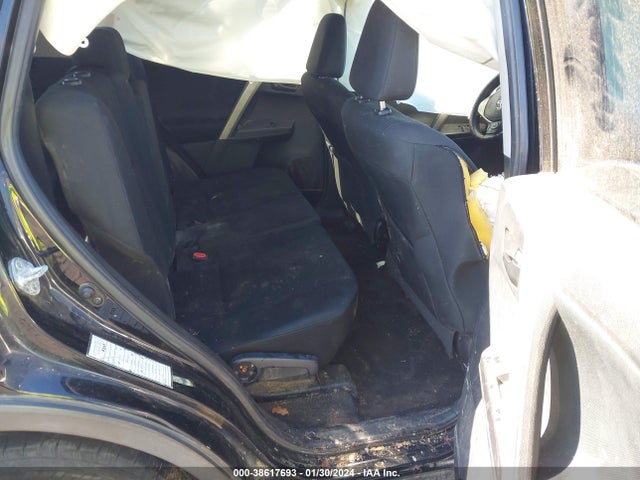 Toyota RAV4 LE 2017 2T3ZFREV4HW327605 Image 8
