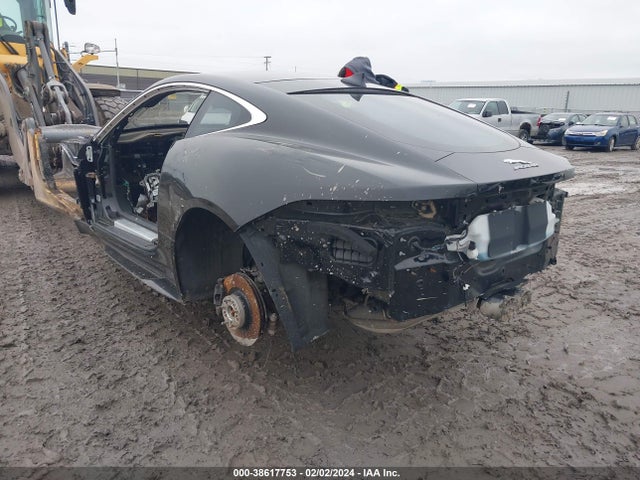 2017 JAGUAR F-TYPE SAJWJ6BV6H8K38971 Photo 2