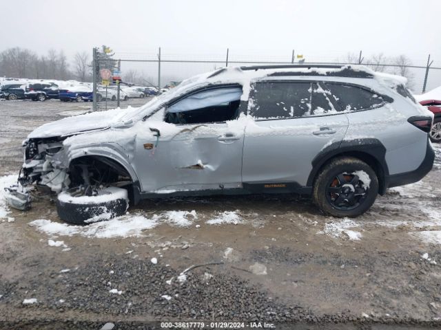 4S4BTGUDXN3135025 Subaru Outback Wilderness