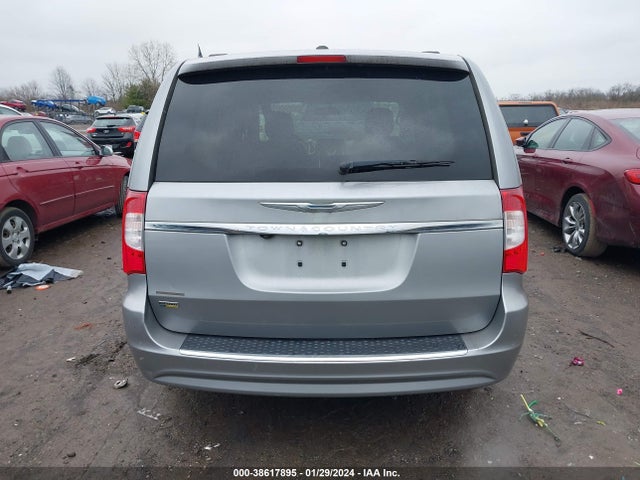 Продажа на аукционе авто 2015 Chrysler Town & Country Touring, vin: 2C4RC1BG1FR595731, номер лота: 38617895