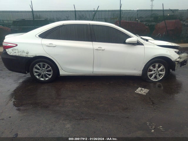 Toyota CAMRY LE 2016 4T4BF1FKXGR516814 Image 13