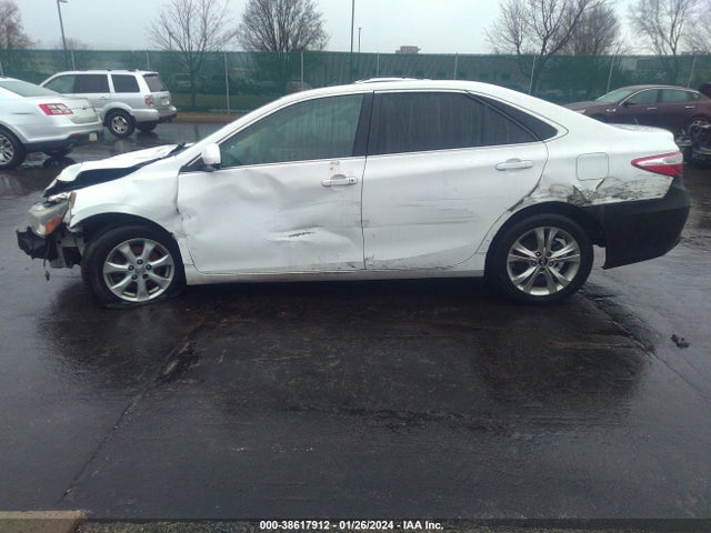 Toyota CAMRY LE 2016 4T4BF1FKXGR516814 Image 14