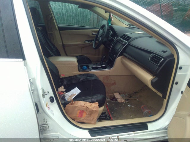 Toyota CAMRY LE 2016 4T4BF1FKXGR516814 Image 5