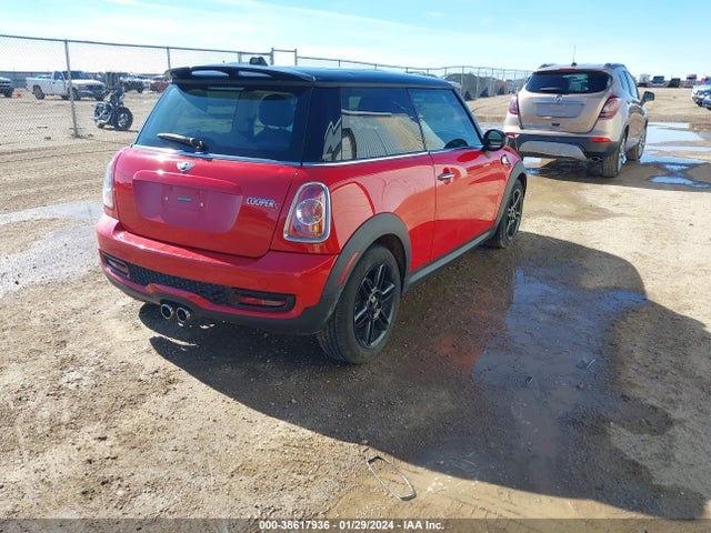 2013 MINI HARDTOP WMWSV3C55DT394678 Photo 3