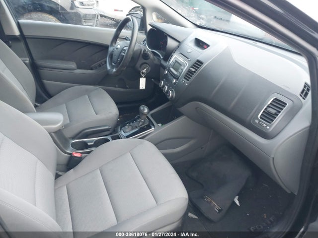 KIA FORTE LX 2017 3KPFK4A71HE086879 Image 5